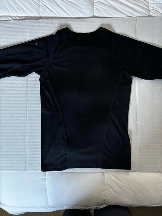 Columbia Youth Omni-Heat crew base layer size large or 14-16 - Picture 6 of 8